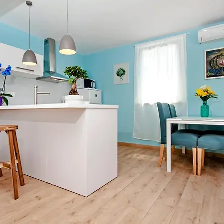 Little House - Just Few Steps From The City Center Ferienhaus Rovinj